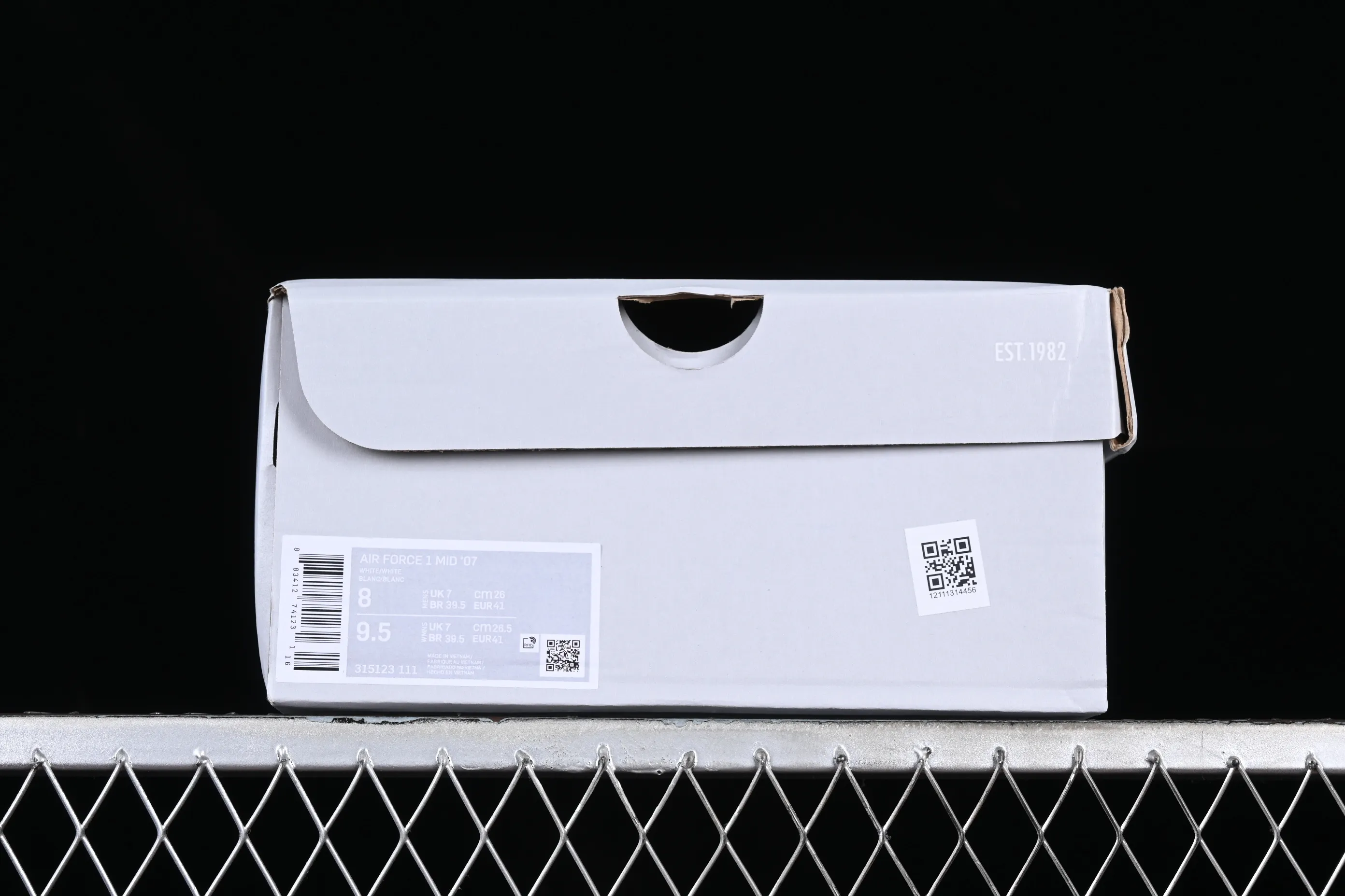 All categories Nk Air Force 1 Air Force series Nk Air Force 1 Mid Air Force mid-top Nk Air Force 1 Mid '07 Air Force 1 first-layer mid-top all-white casual sneakers 315123-111